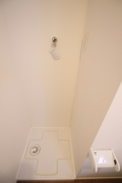 物件内観写真8　(室内洗濯機置き場)