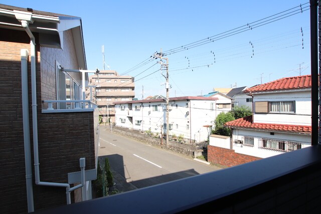 物件内観写真19　(窓からの景色)