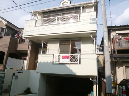 府中市新町戸建外観写真