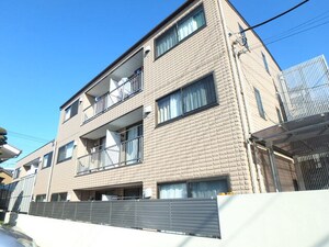 ジェルミナル外観写真