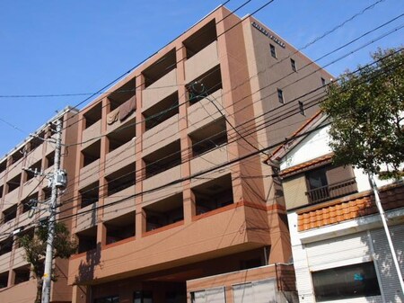 グリーンフィールド外観写真