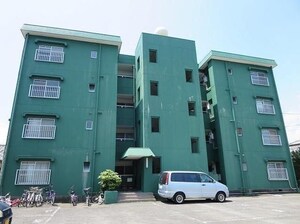渡辺マンション外観写真