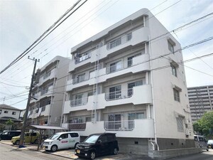 ヴァンベール大淀外観写真