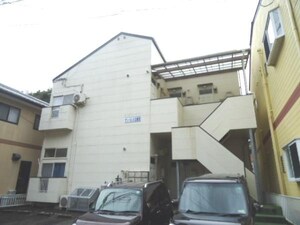 サンパレスⅡ番館外観写真