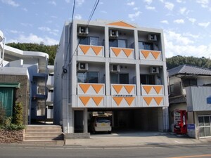 トラズ女の都外観写真