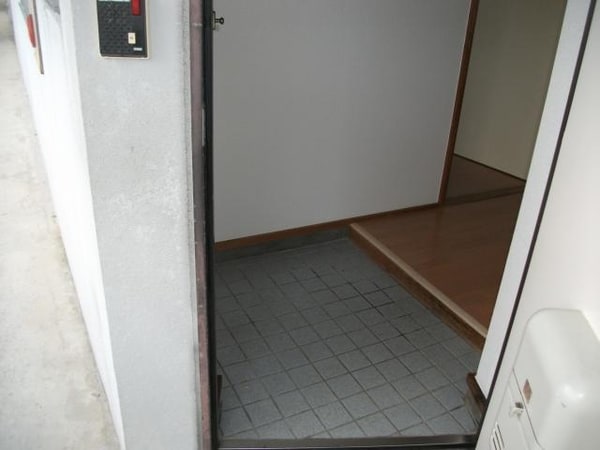 玄関周り