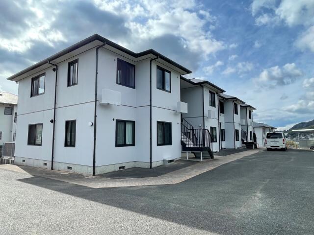 物件外観写真2　(北東)