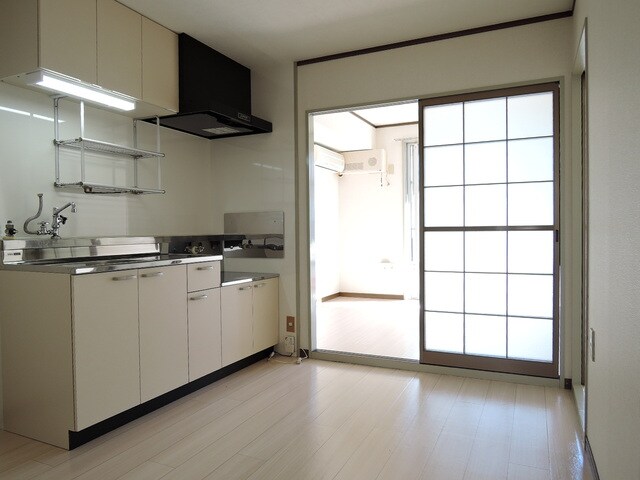 物件内観写真23　(キッチンスペース)