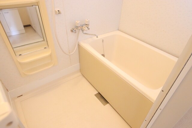 物件内観写真20　(バス♪)