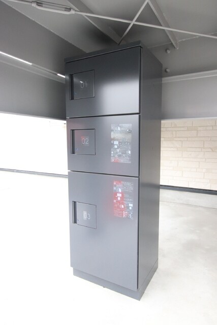 物件外観写真6　(宅配ボックス)