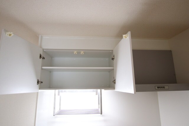 物件内観写真24　(★キッチン上部吊戸棚★)