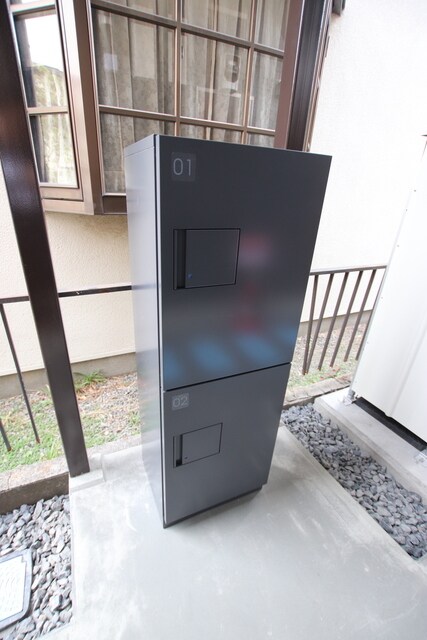 物件外観写真4　(宅配ＢＯＸ)
