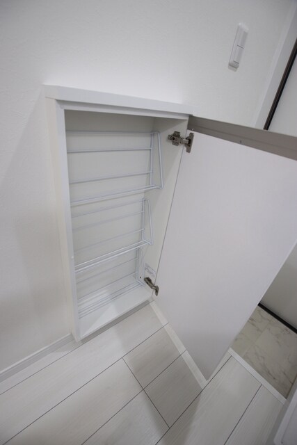 物件内観写真12　(下駄箱)