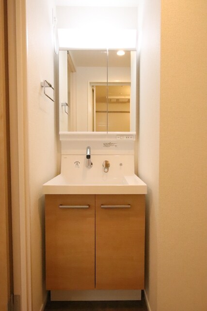 物件内観写真14　(独立洗面台)