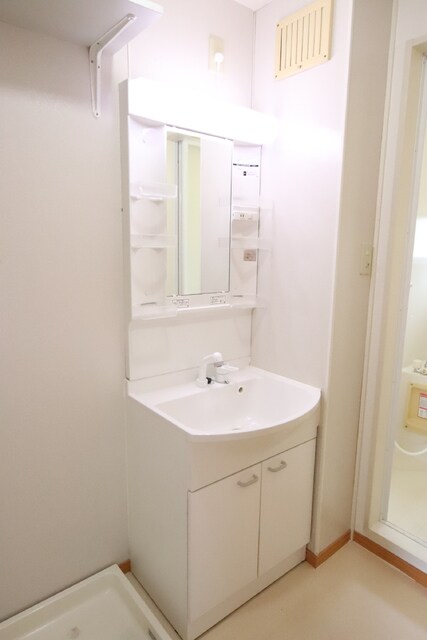 物件内観写真14　(独立洗面台)