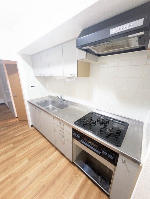 物件内観写真12　(※クリーニング前)