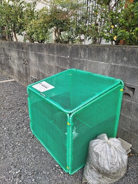 物件外観写真5　(敷地内ゴミ集積所)