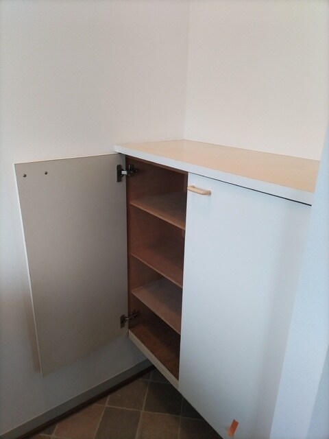 物件内観写真13　(シューズボックス※クリーニング前)