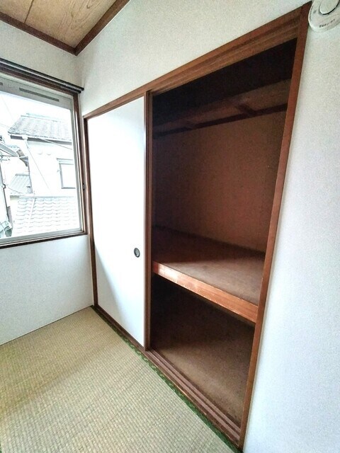 物件内観写真15　(※クリーニング前)