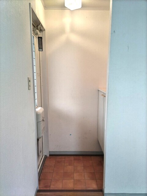 物件内観写真18　(※クリーニング前)