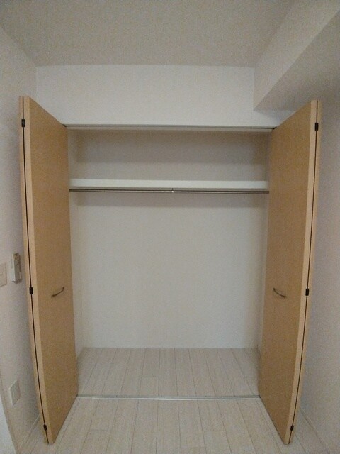 物件内観写真18　(クローゼット)