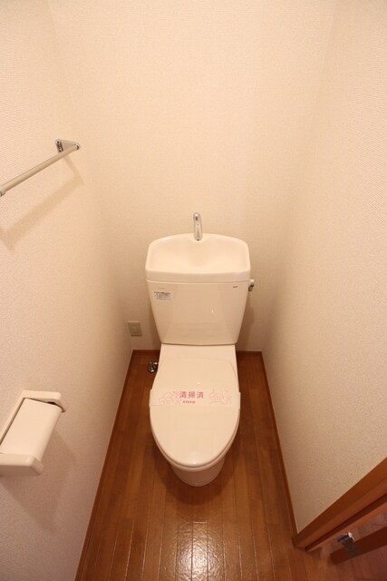 物件内観写真17　(トイレ)