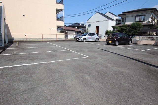 物件外観写真4　(★駐車場（要空き確認）★)