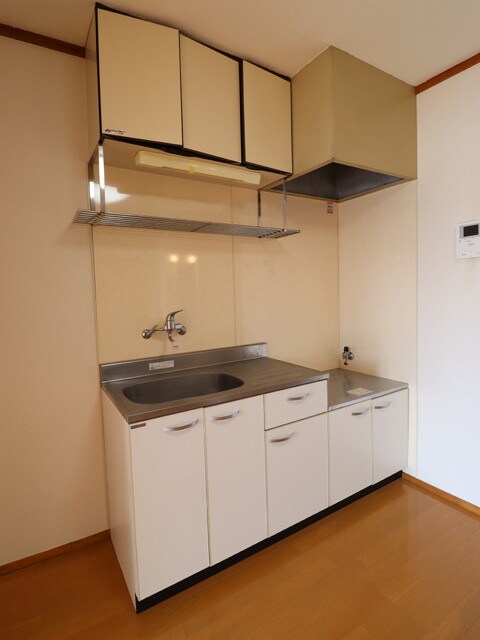 物件内観写真22　(★収納豊富なキッチン★)