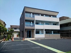 アバンサル・?外観写真