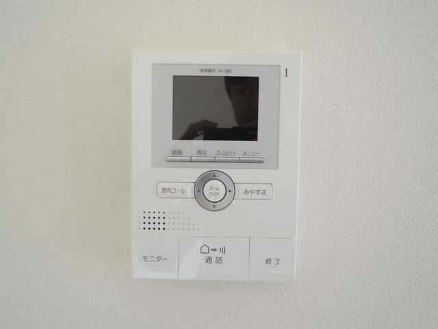 物件内観写真12　(ＴＶインターホン付き)