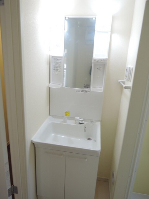 物件内観写真14　(洗髪洗面化粧台)
