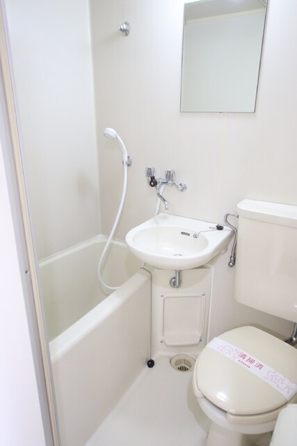 物件内観写真7　(バス／シャワールーム等)