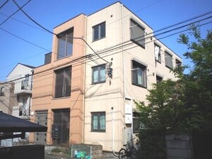 アザリー武蔵野外観写真