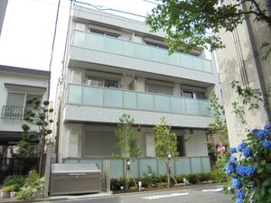 comforza境外観写真