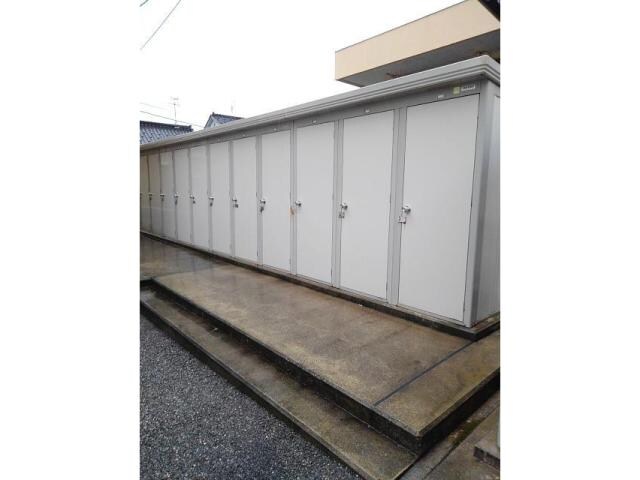 物件外観写真3　(物置)