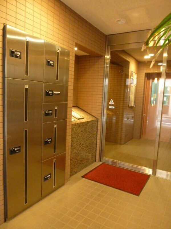 ロビー・ラウンジ