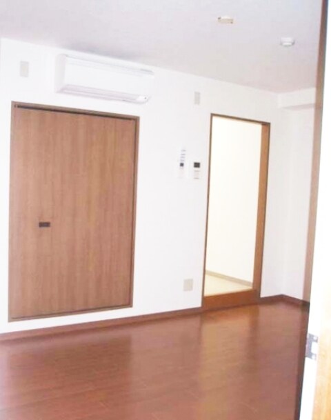 物件内観写真8　(リビング)