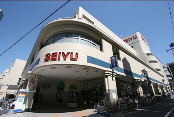 周辺環境(西友 三軒茶屋店 743m)