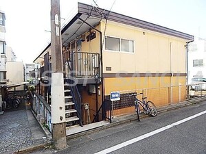 グリーンハイツ（下馬2-19-11）外観写真