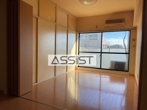 物件内観写真4　(室内写真：同物件の参考写真です)