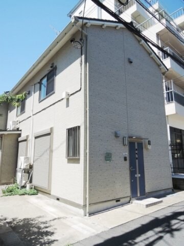 物件外観写真2　