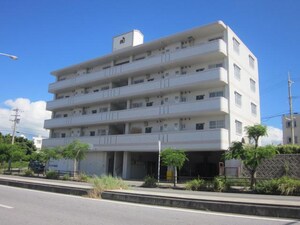 平良マンションⅢ外観写真