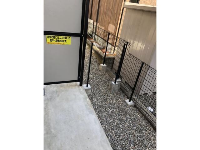 物件内観写真14　(1F　専用庭)