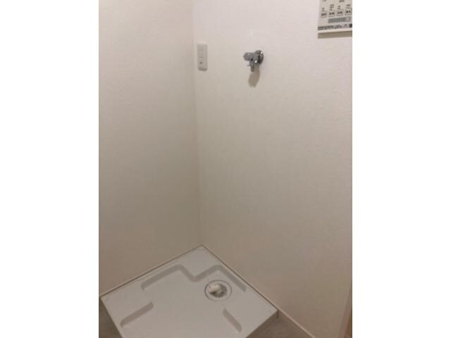 物件内観写真15　(室内洗濯機置場)