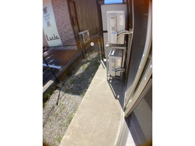 物件内観写真18　(テラス)