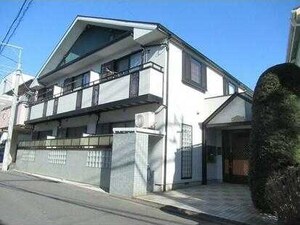 セラヴィ松陰外観写真