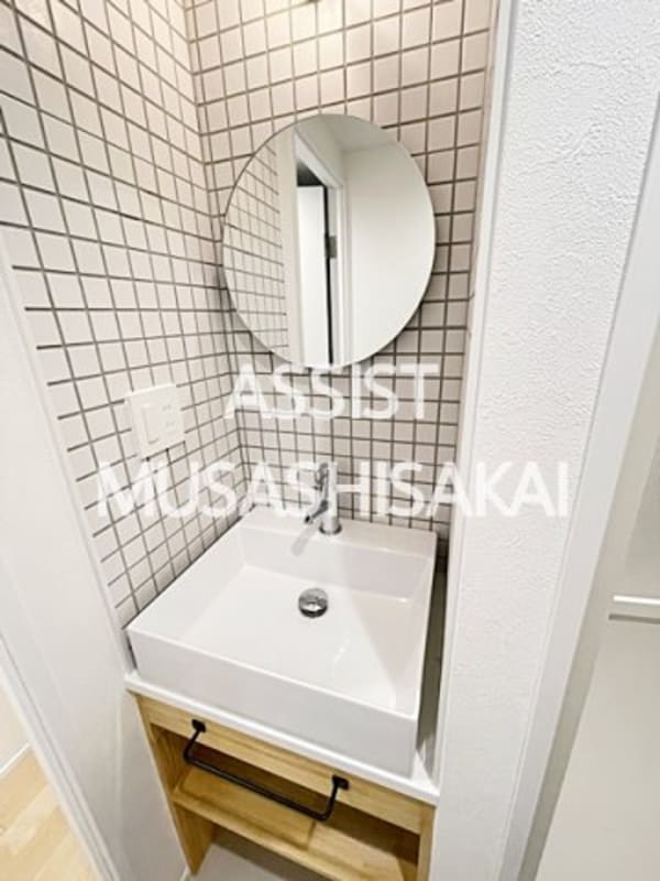 独立洗面台