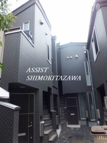 千代田線 代々木上原駅 2階建 築11年の外観写真