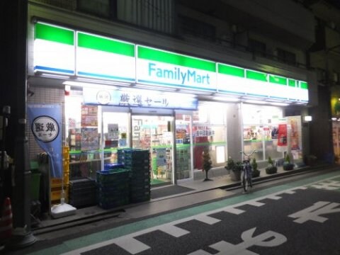 物件内観写真17　(ファミリーマート池ノ上駅北口店  300m)