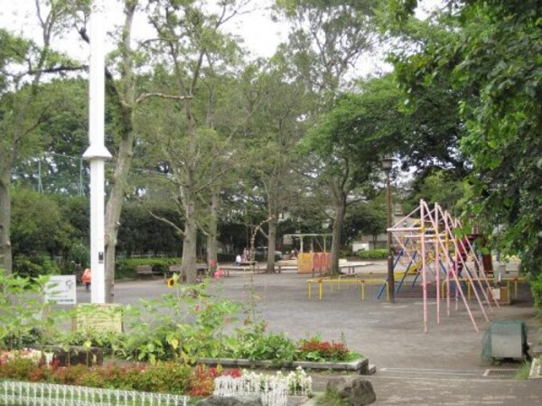 周辺環境(赤松公園 1203m)